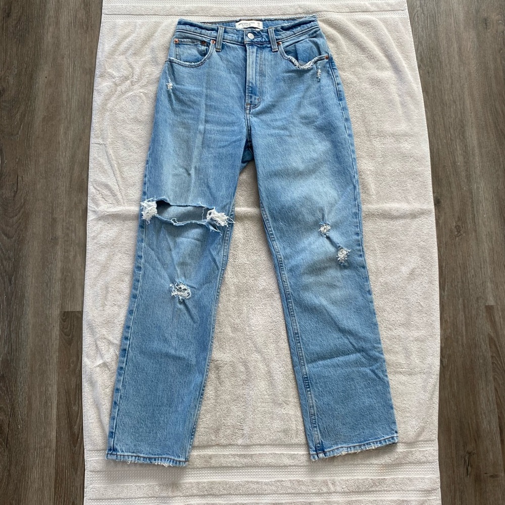 Abercrombie & Fitch Ultra High Rise Jeans